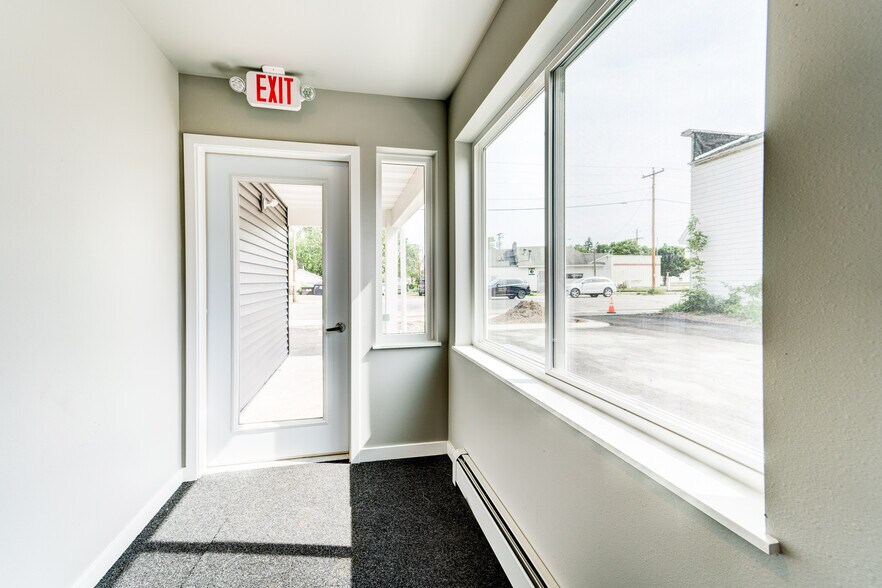 Building Photo - 519 Fulton St