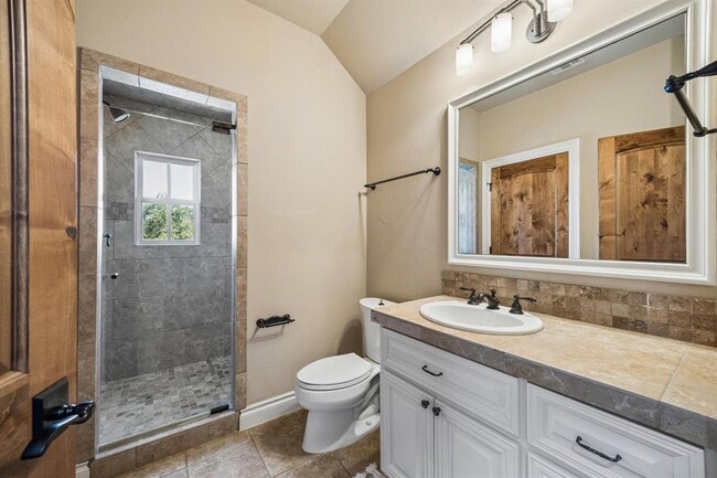 Building Photo - 8403 Horseshoe Ledge