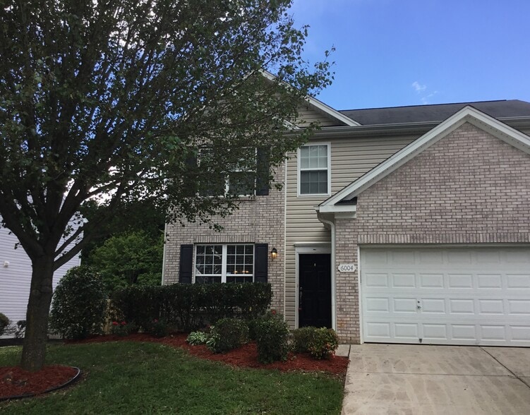 Building Photo - 6004 Glen Way Dr