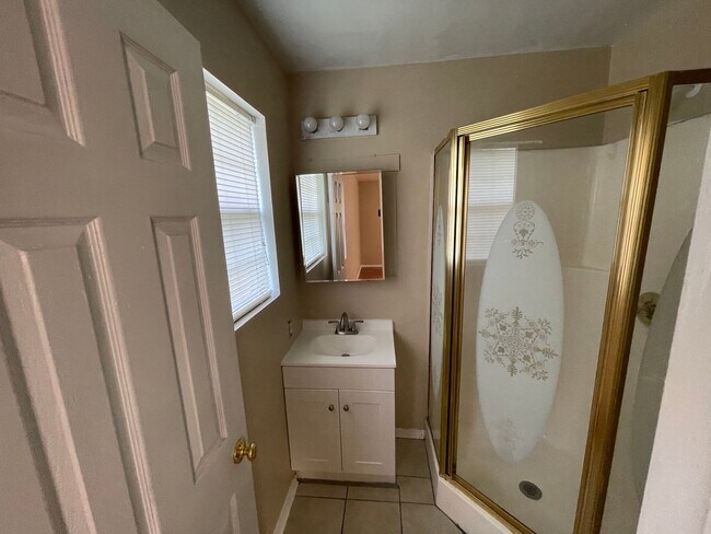 Building Photo - 4219 Young St