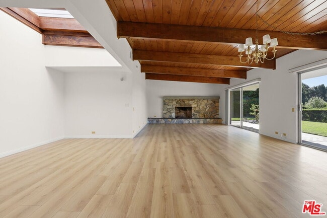 Building Photo - 1340 El Hito Cir