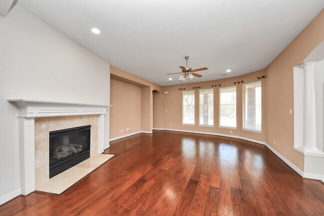 Building Photo - 17618 Raven Canyon Ln