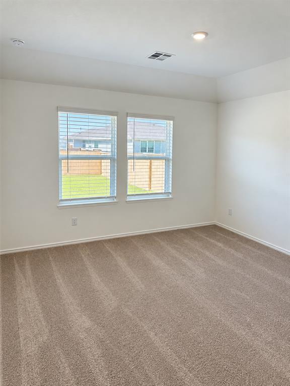 Building Photo - 260 Gresham