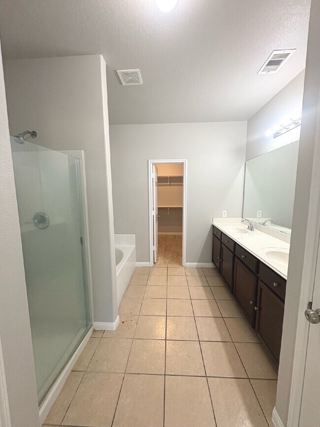 Building Photo - 6926 Atwood Preserve Ct