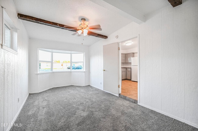 Building Photo - 5520 Edinburg Dr