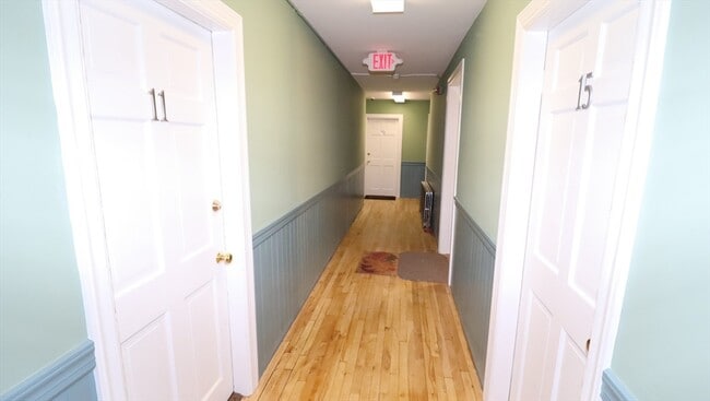 Building Photo - 7 High St