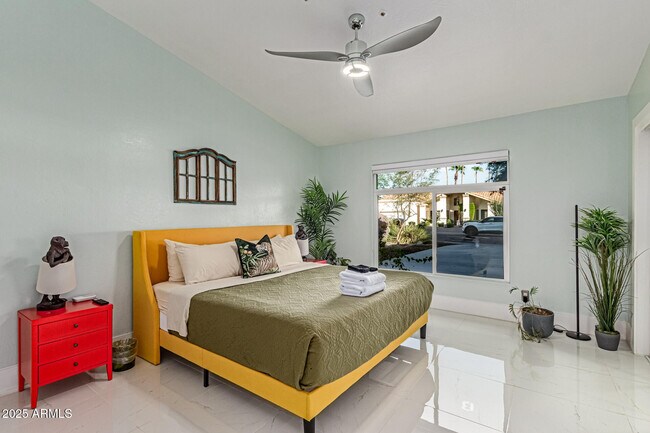 Building Photo - 12528 N 78th St