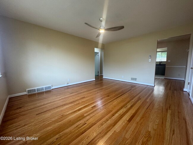 Building Photo - 2708 Riedling Dr