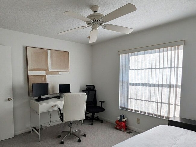 Building Photo - 5895 Autumn Lake Ln