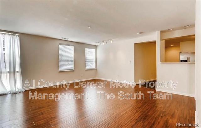 Primary Photo - 5201 S Fox St