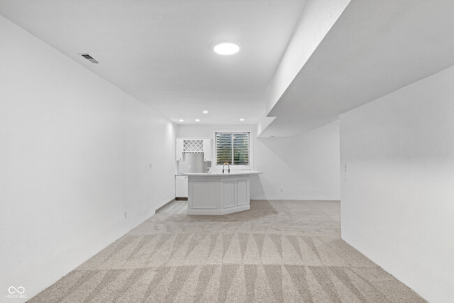 Building Photo - 12878 Mayfair Ln