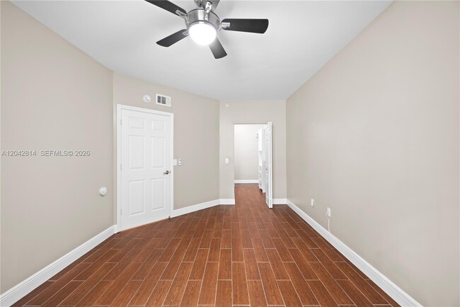 Building Photo - 3102 Tuscany Way