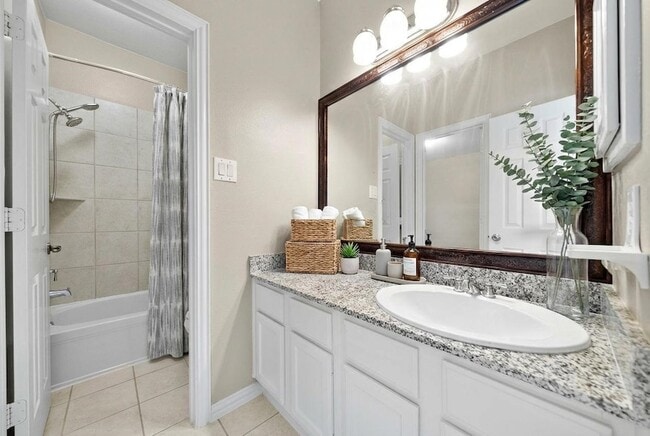 Building Photo - 23818 Enchanted Crossing