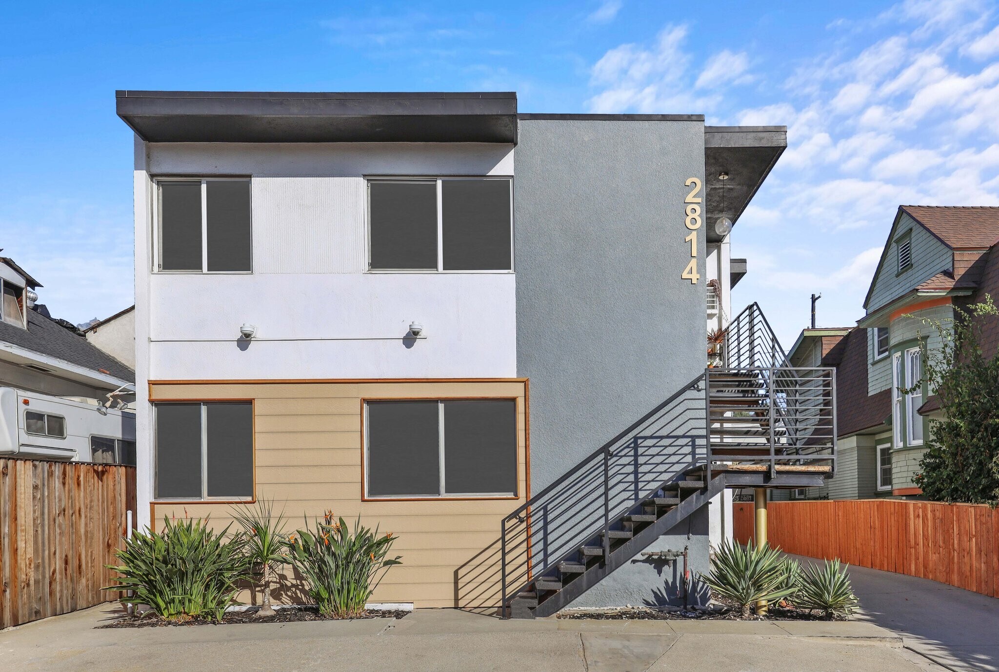 Building Photo - 2814 Sichel St