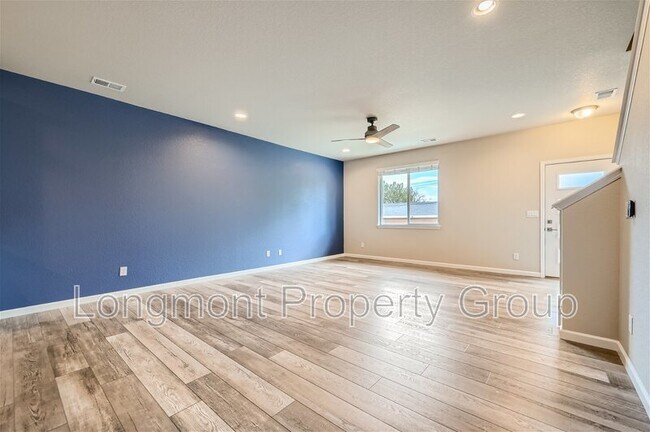 Building Photo - 609 Stonebridge Dr