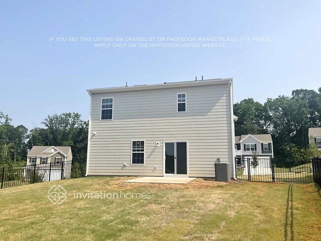 Building Photo - 129 Dorian Pl