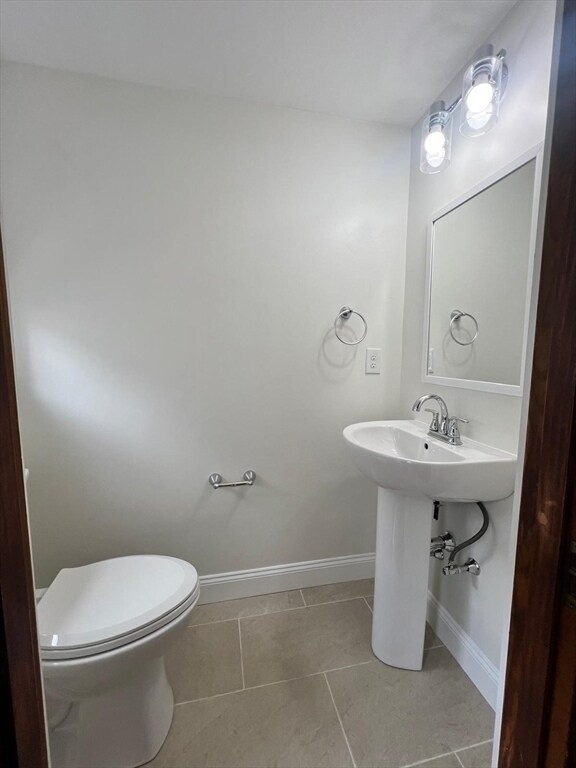 Building Photo - 96 Brooks St