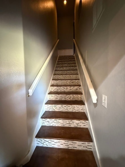 Building Photo - 5828 Avenue P