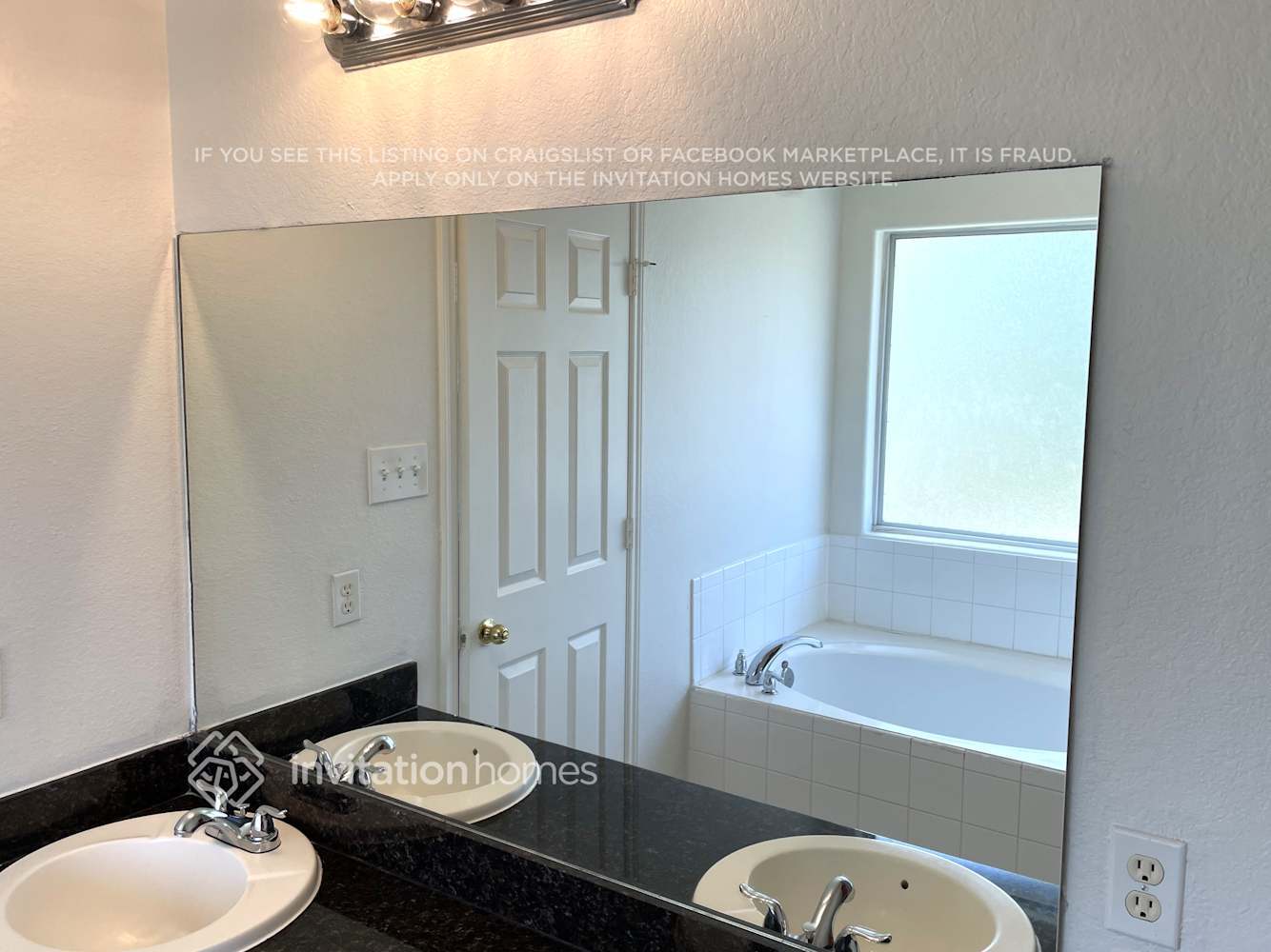 Building Photo - 20550 Kenswick Dr