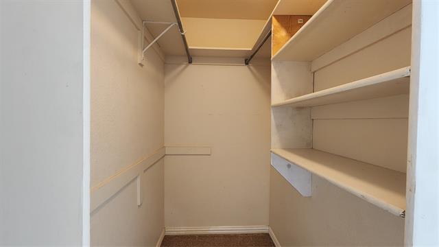 Building Photo - 329 Parkhurst Ln