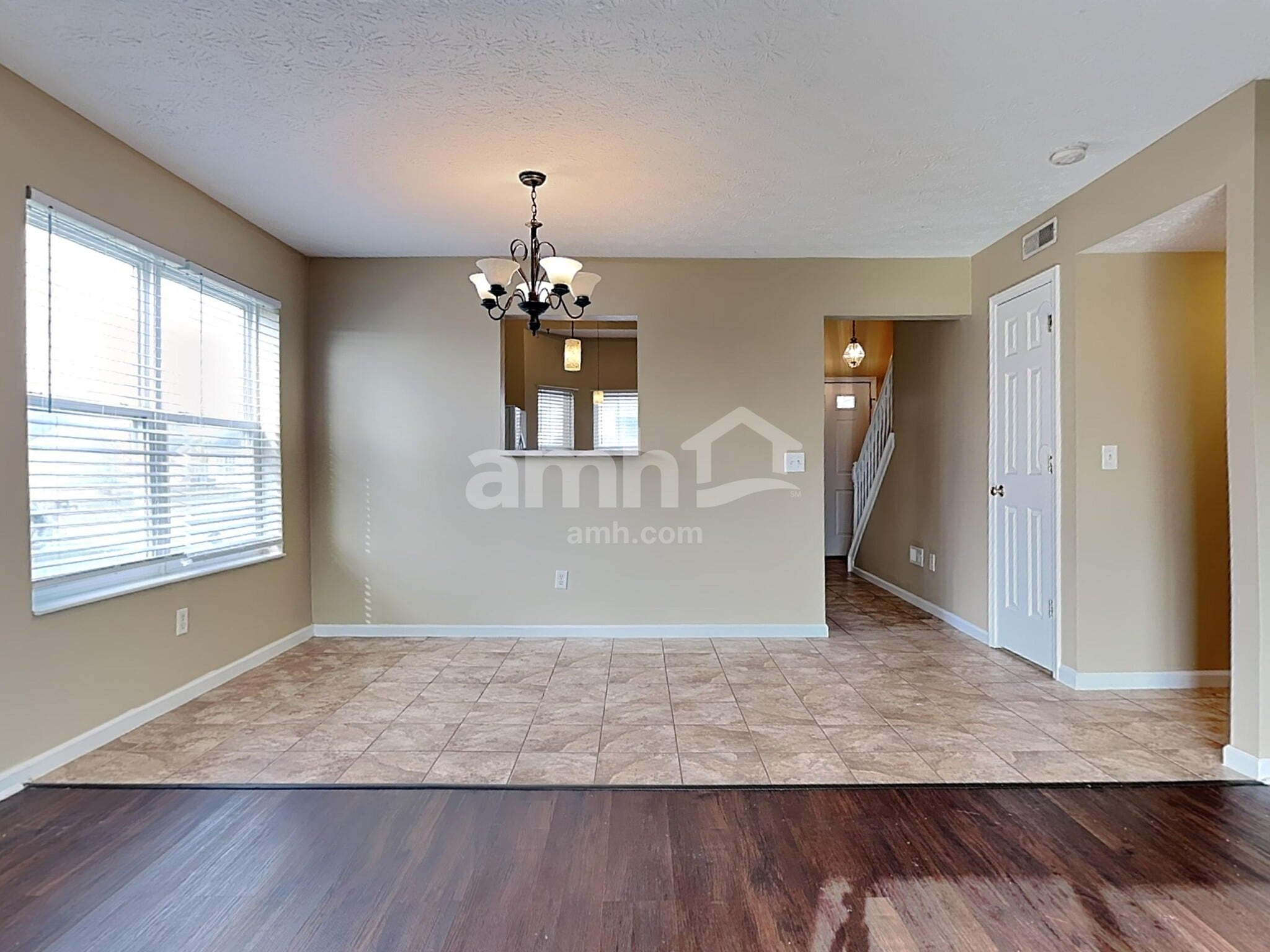 Building Photo - 1342 Shannon Ln