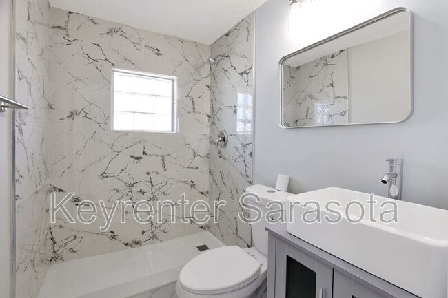 Building Photo - 130 Virginia Ct