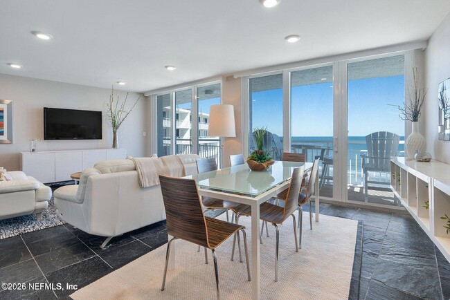Building Photo - 1601 Ocean Dr S