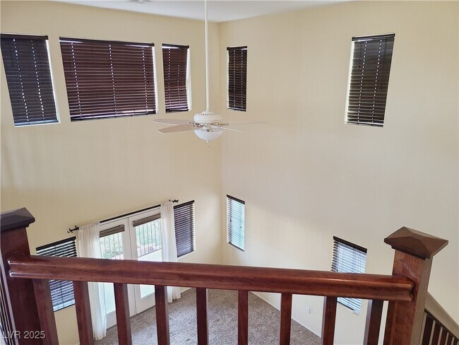 Building Photo - 6628 Chinatown St