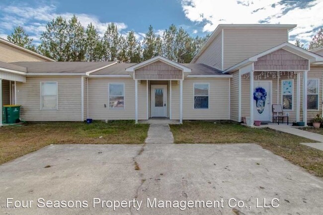Primary Photo - 3 br, 2 bath House - 5423 Quail Creek Circle