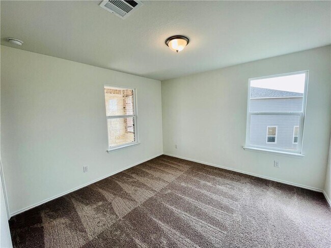 Building Photo - 13501 Martha Washington Pl