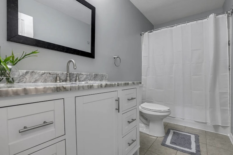 Building Photo - 962 Preble Dr