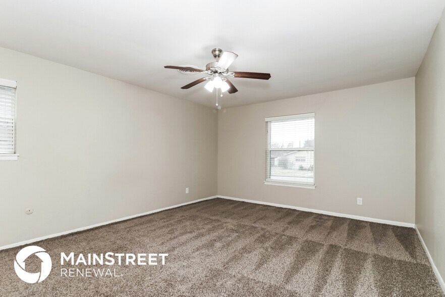 Building Photo - 3812 Glenmont Dr