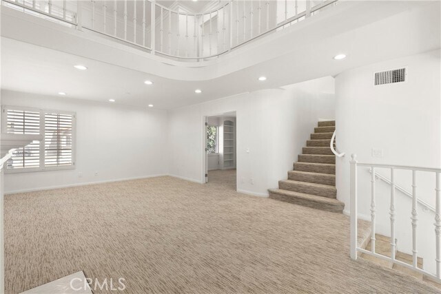 Building Photo - 6042 Shadowbrook Cir