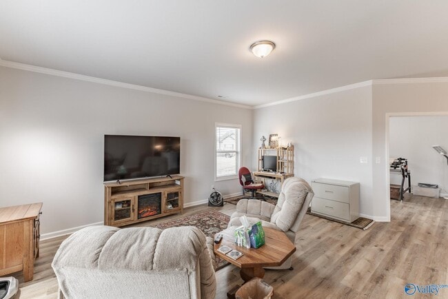 Building Photo - 111 Ranna Dr