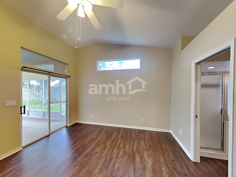 Building Photo - 2826 Sebastian Ln