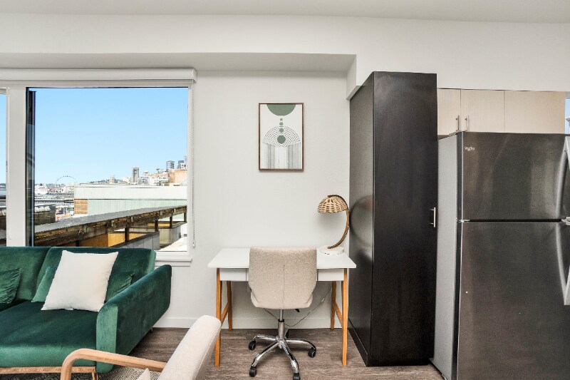 Building Photo - 80 South Main St