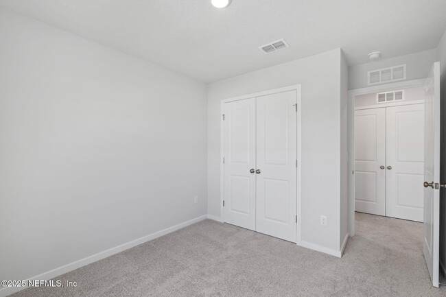 Building Photo - 111 Brazil Nut Cir