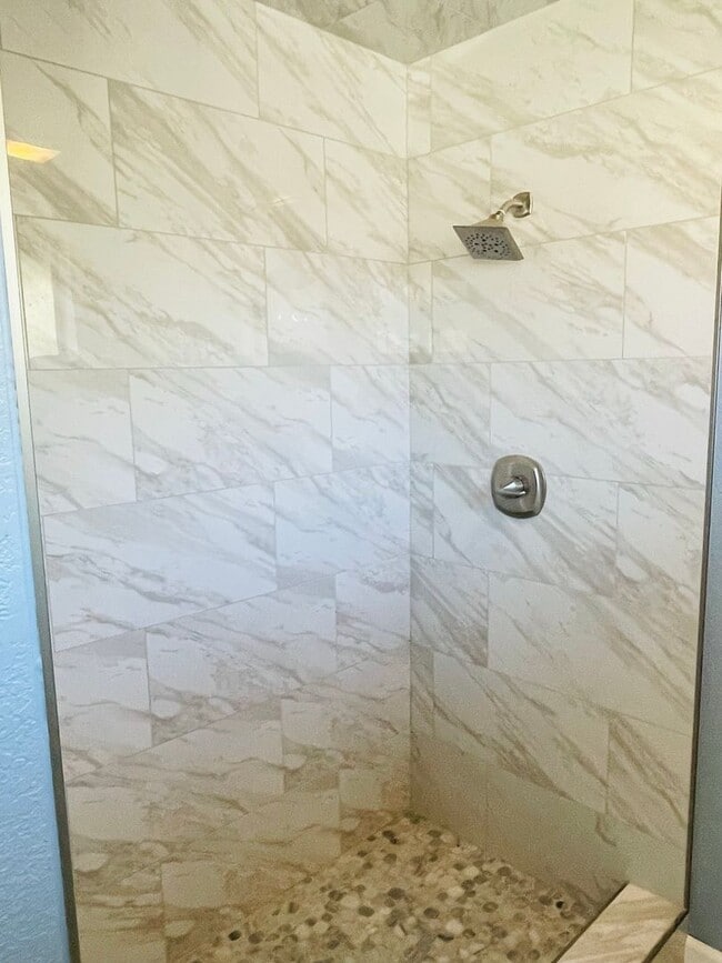 Building Photo - 3151 Rubicon Way