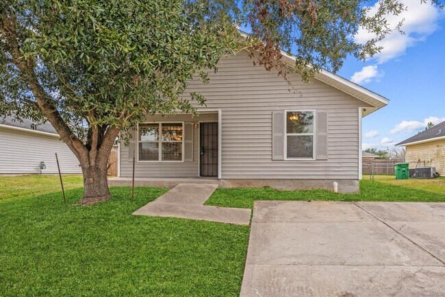Primary Photo - 11419 Roandale Dr