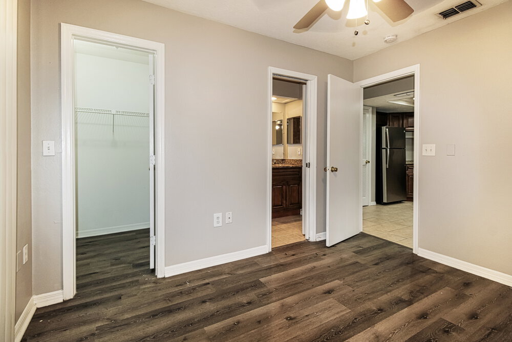 Building Photo - 11171 Heathwood Ave