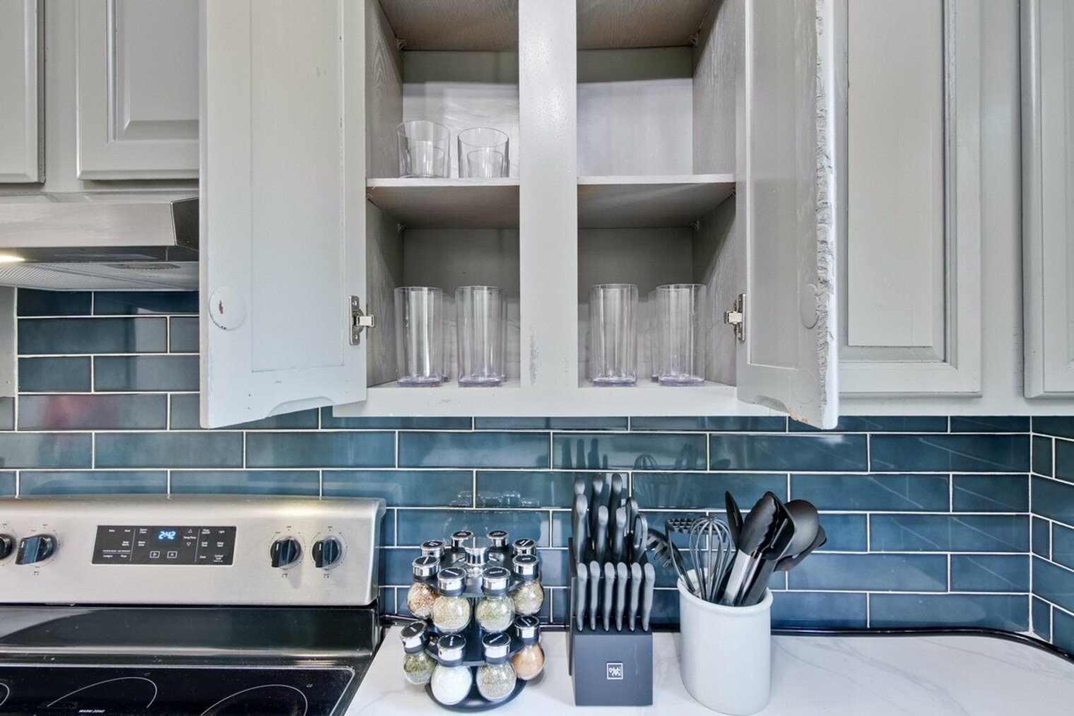 Building Photo - 1281 Flora Ave