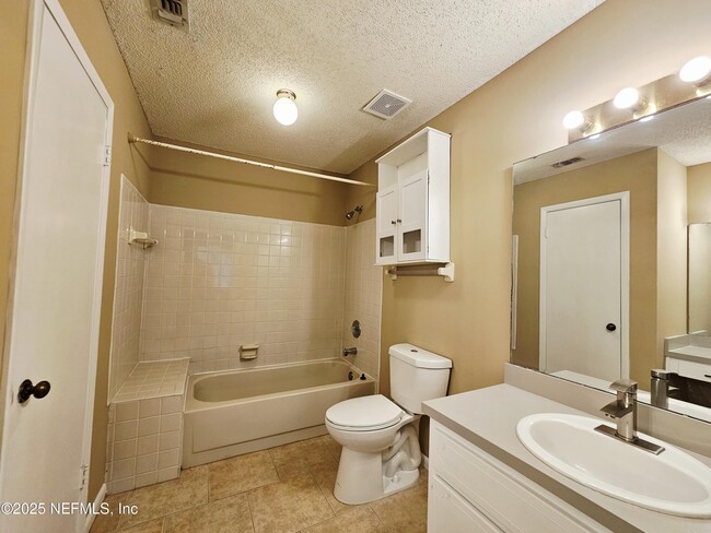 Building Photo - 4406 Winderbrook Ct