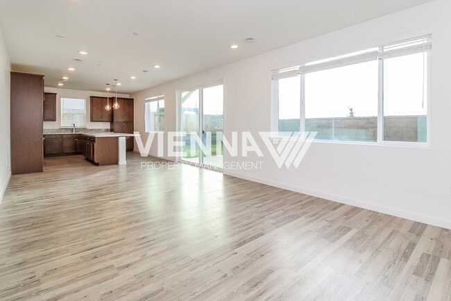 Building Photo - 4657 Snapdragon Wy