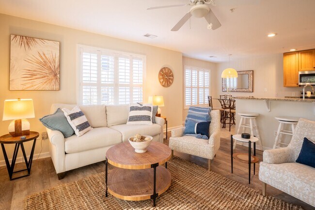 Building Photo - FULLY FURNISHED OFF-SEASON  1 BEDROOM NOW AVAILABLE