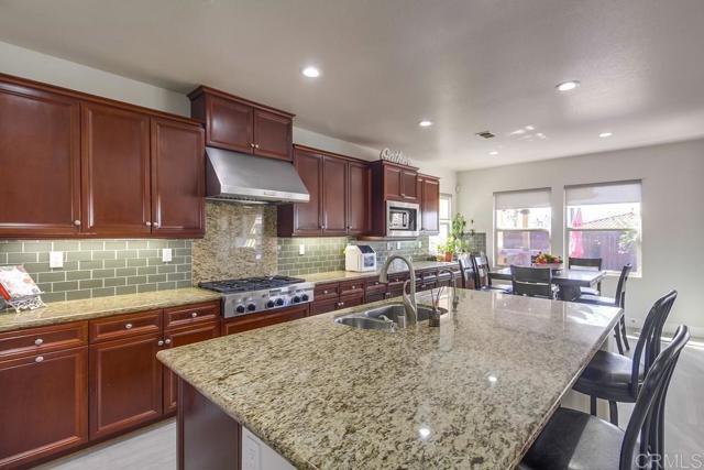 Building Photo - 262 Avenida Loretta