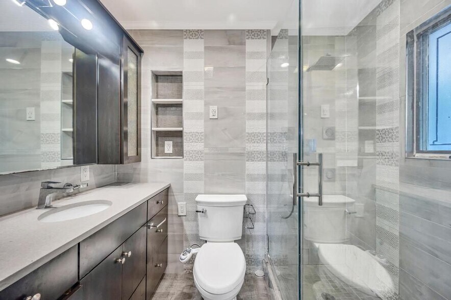 Building Photo - 51 Bellwood Dr