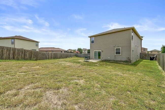 Building Photo - 191 Cushman Dr