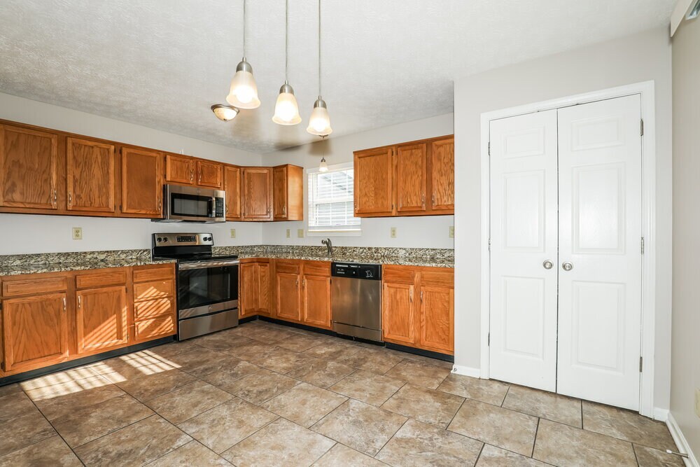 Building Photo - 2816 Coopersmith Ct