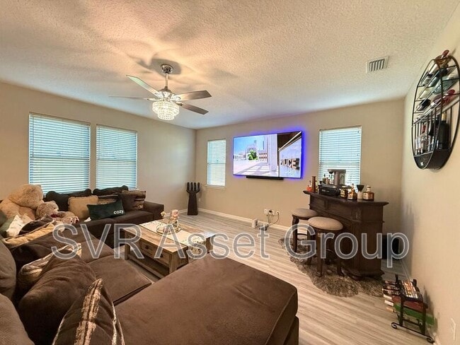 Building Photo - 1116 Persimmon Dr