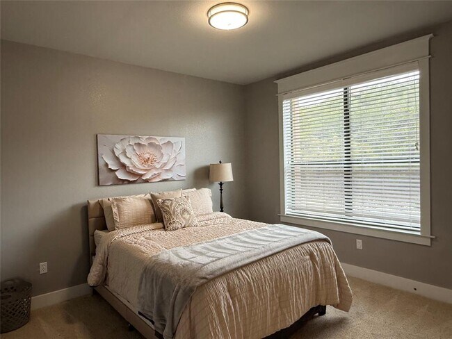 Building Photo - 17808 Maritime Point